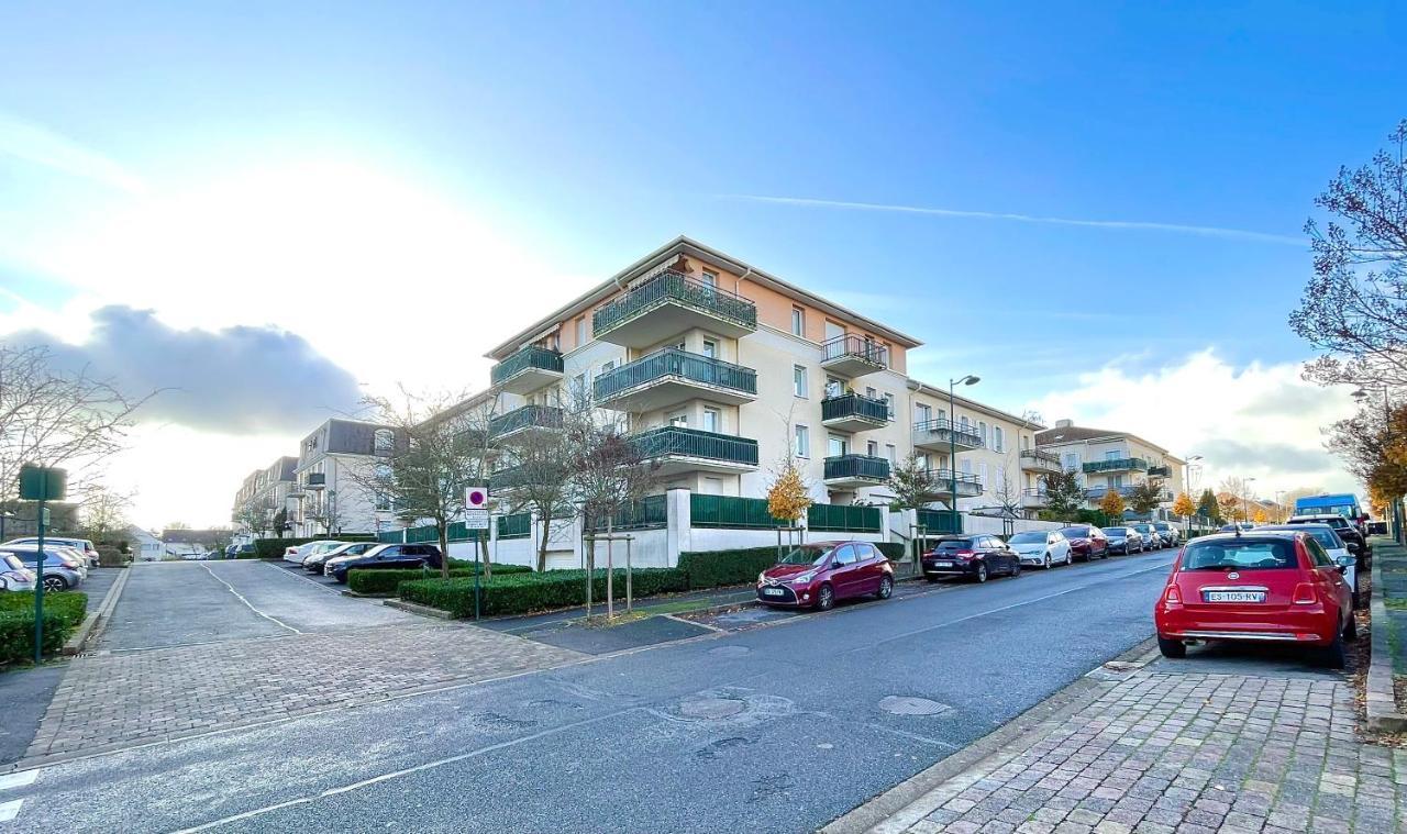 Apartmán Bellevue Magny-le-Hongre Exteriér fotografie